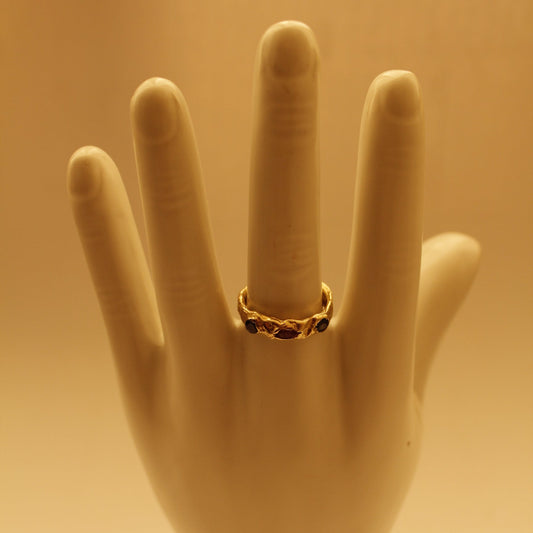 Fishy Rough Ring - 3 Stones