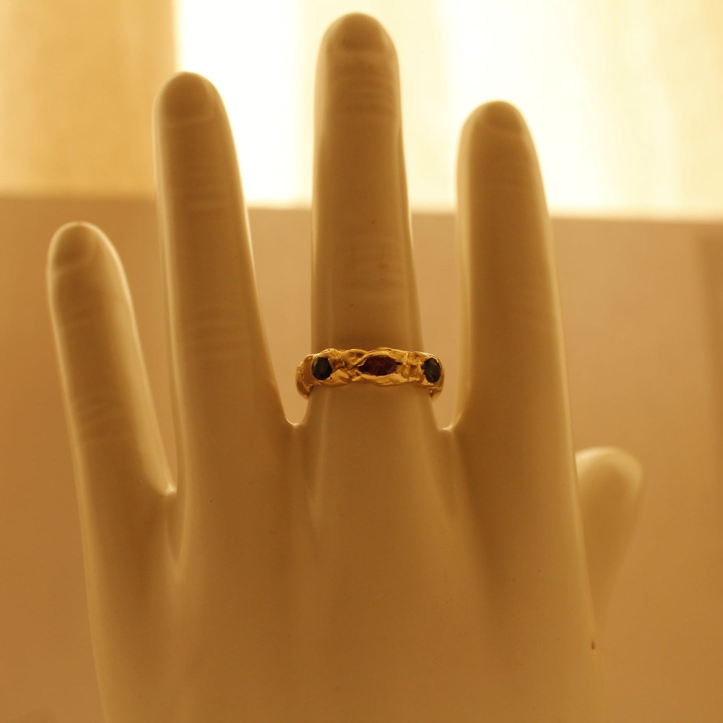 Fishy Rough Ring - 3 Stones