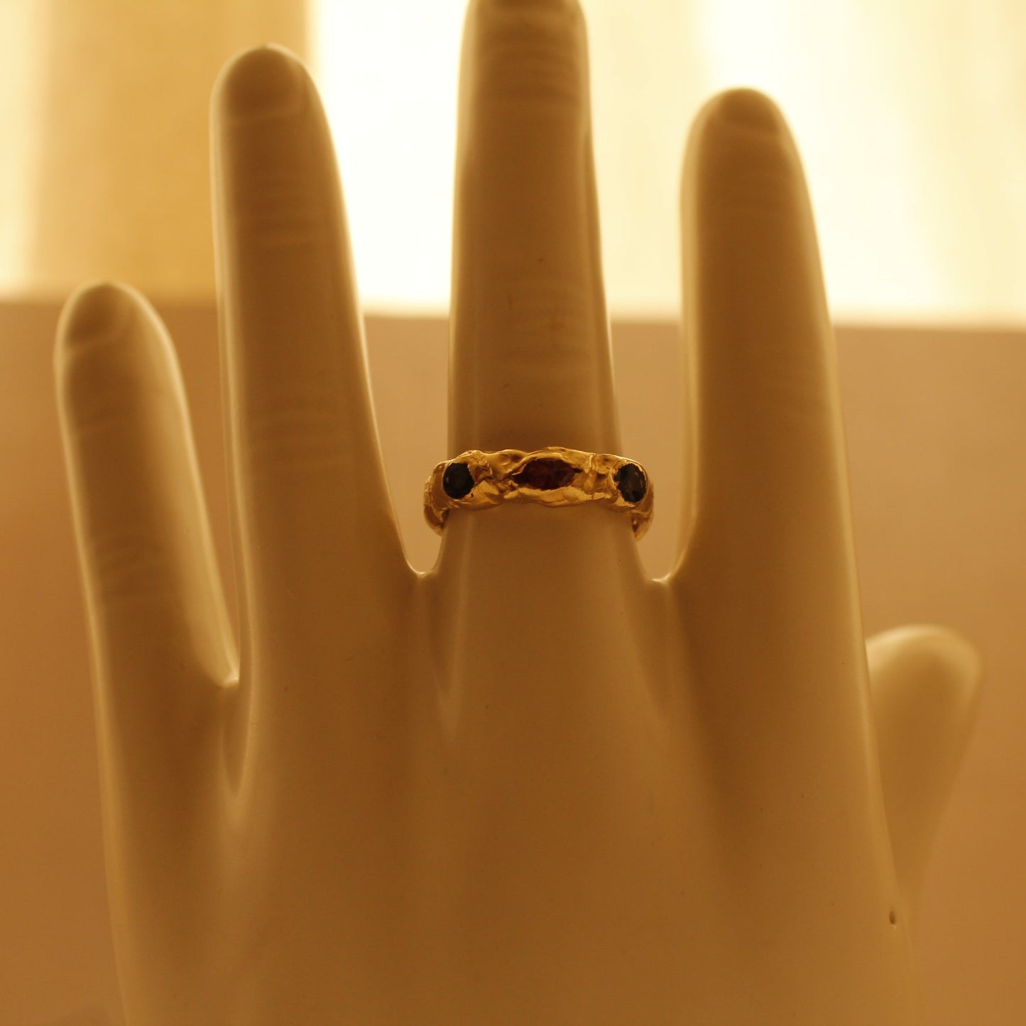 Fishy Rough Ring - 3 Stones