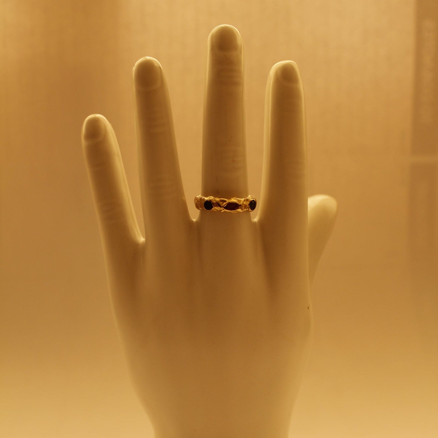 Fishy Rough Ring - 3 Stones